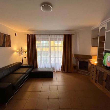 شقة Centro Toscal 3 Dorm Patio Cocina لوس رياليخوس المظهر الخارجي الصورة