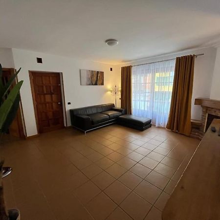 شقة Centro Toscal 3 Dorm Patio Cocina لوس رياليخوس المظهر الخارجي الصورة