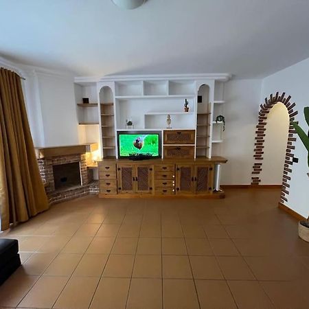 شقة Centro Toscal 3 Dorm Patio Cocina لوس رياليخوس المظهر الخارجي الصورة